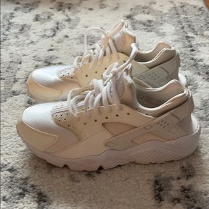 Nike Huarache women’s